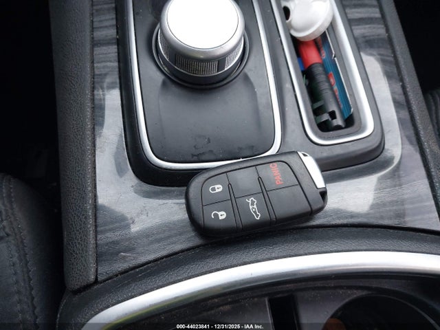 2C3CCAAG6NH198791 Chrysler 300 Touring