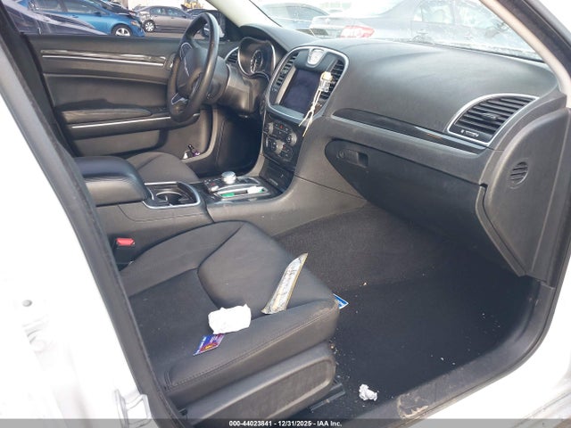 2C3CCAAG6NH198791 Chrysler 300 Touring