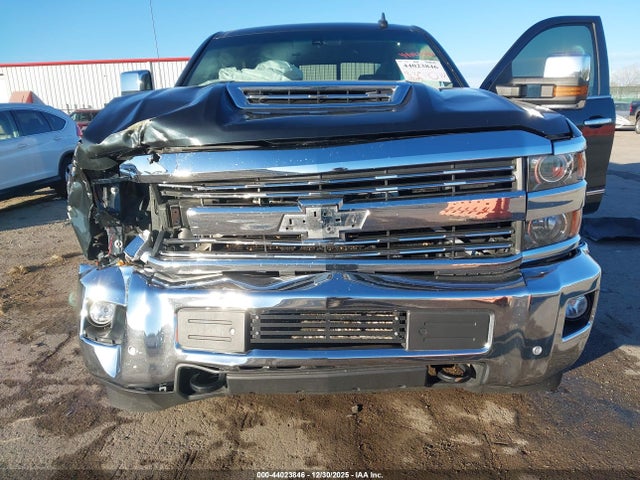 1GC1KTEY5KF101260 Chevrolet Silverado 2500hd Ltz