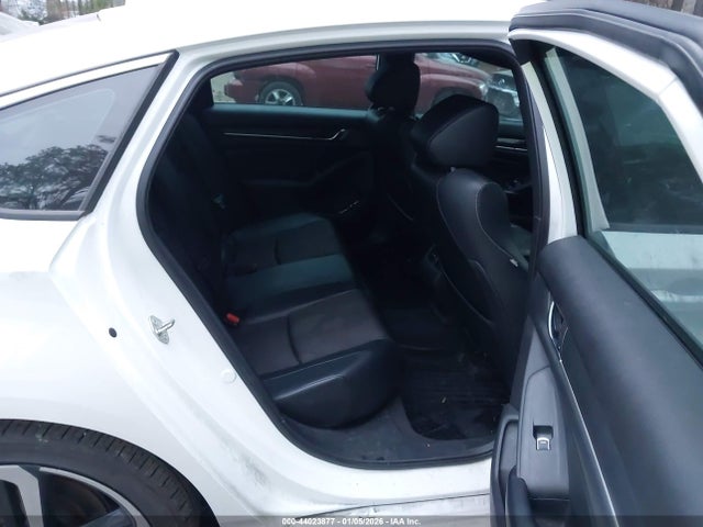 Aukcja sprzedaży 2018 Honda Accord Sport 2.0t, vin: 1HGCV2F30JA032357, numer aukcji: 44023877
