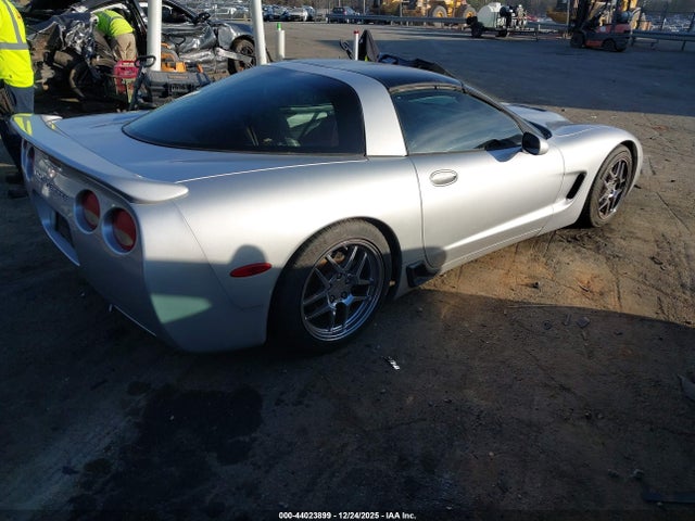 2001 CHEVROLET CORVETTE 1G1YY22G215106111 Photo 3