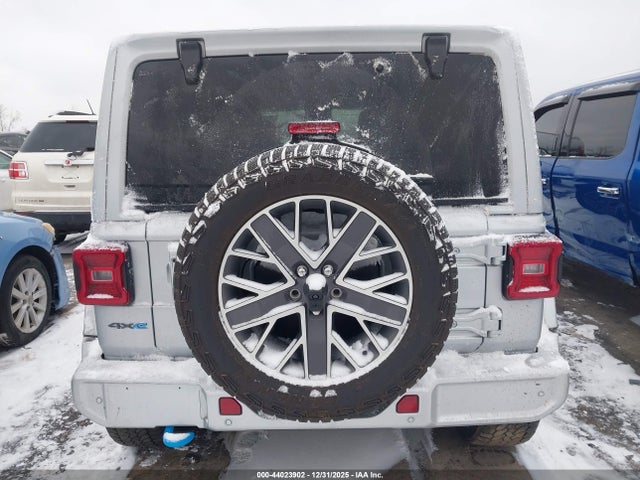 Продажа на аукционе авто 2024 Jeep Wrangler 4xe Summit 4xe, vin: 1C4RJXU69RW184344, номер лота: 44023902