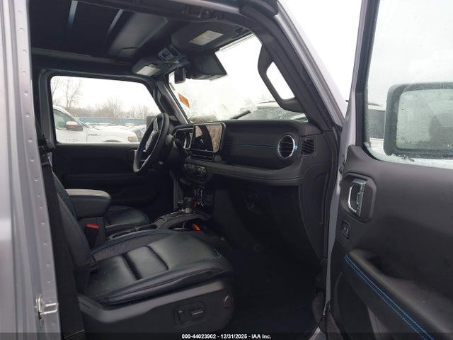Продажа на аукционе авто 2024 Jeep Wrangler 4xe Summit 4xe, vin: 1C4RJXU69RW184344, номер лота: 44023902