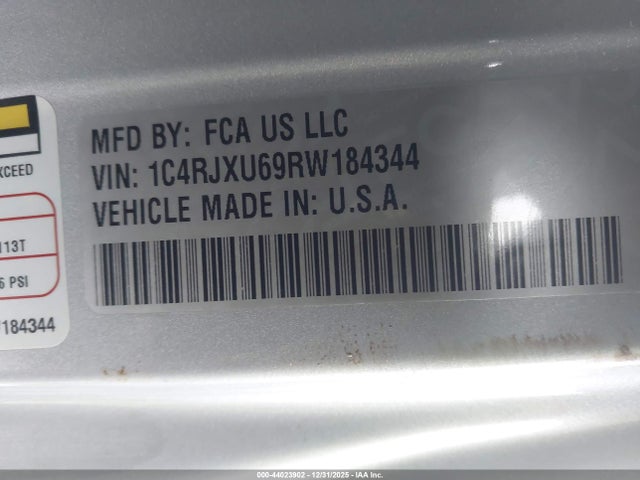 Продажа на аукционе авто 2024 Jeep Wrangler 4xe Summit 4xe, vin: 1C4RJXU69RW184344, номер лота: 44023902