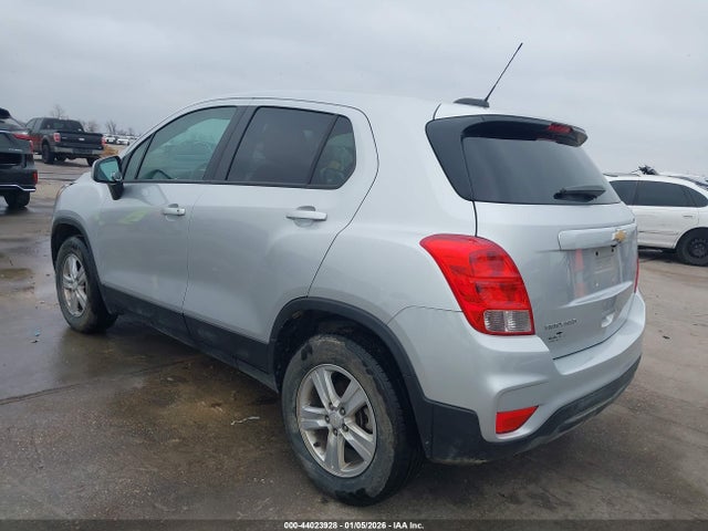 2022 CHEVROLET TRAX KL7CJNSM7NB545001 Photo 2