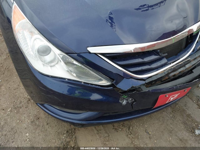 Продажа на аукционе авто 2013 Hyundai Sonata Gls, vin: 5NPEB4AC3DH720675, номер лота: 44023938