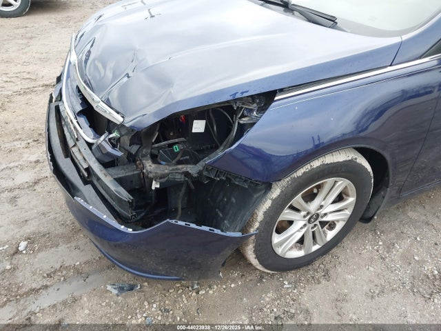 Продажа на аукционе авто 2013 Hyundai Sonata Gls, vin: 5NPEB4AC3DH720675, номер лота: 44023938
