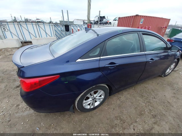 Продажа на аукционе авто 2013 Hyundai Sonata Gls, vin: 5NPEB4AC3DH720675, номер лота: 44023938