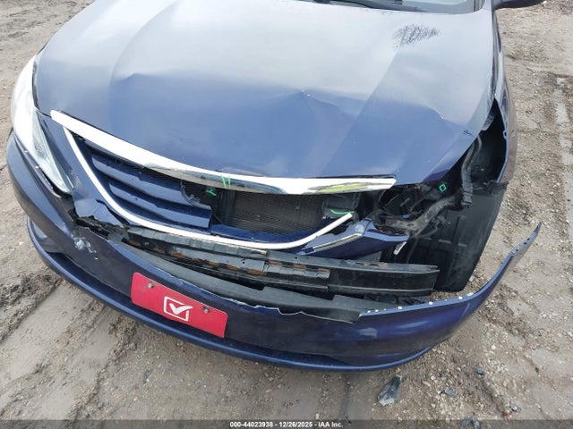 Продажа на аукционе авто 2013 Hyundai Sonata Gls, vin: 5NPEB4AC3DH720675, номер лота: 44023938