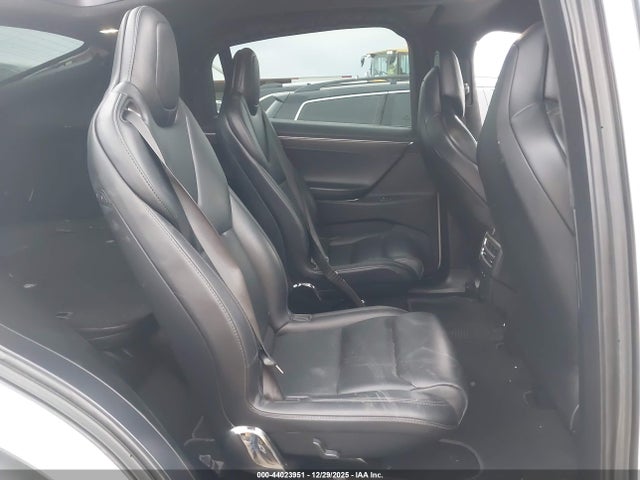 Продажа на аукционе авто 2018 Tesla Model X 100d/75d/p100d, vin: 5YJXCBE29JF088402, номер лота: 44023951