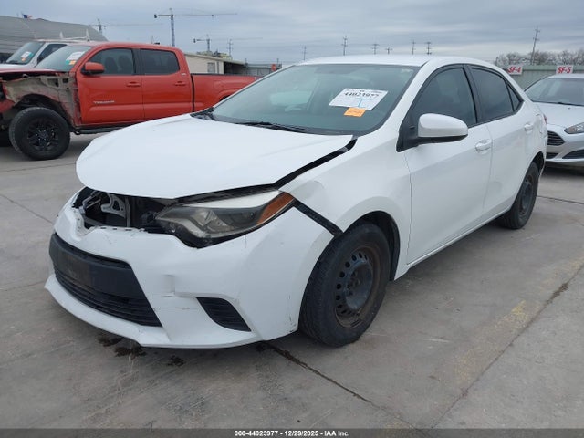 Toyota COROLLA L 2015 5YFBURHE0FP295701 Image 2