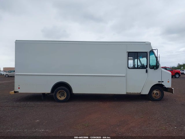 Ford E-350 Stripped 2017 1FC3E3KS0HDC69859 Image 13