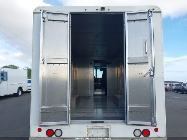 Ford E-350 Stripped 2017 1FC3E3KS0HDC69859 Image 7