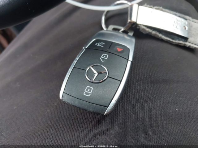 2021 MERCEDES-BENZ GLB 250 W1N4M4HB7MW153912 Photo 10