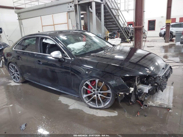 2018 AUDI S4 WAUC4AF45JA055148