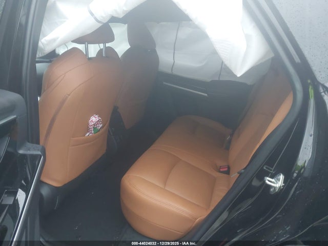 JTMAAAAAXSA070990 Toyota BZ4X XLE