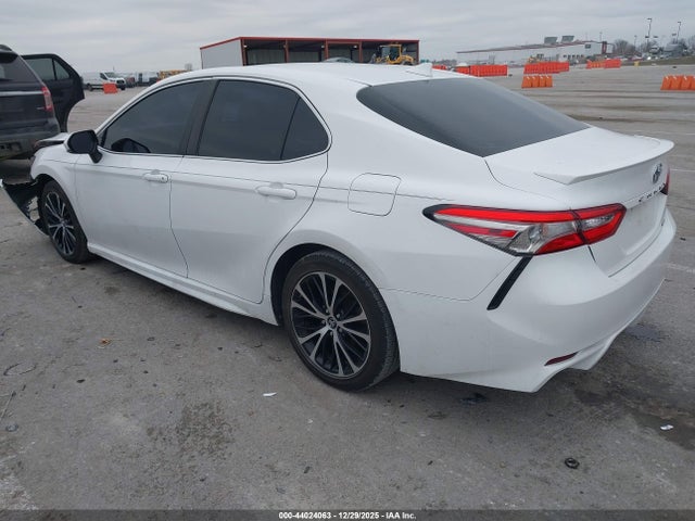 4T1B11HK5KU727515 Toyota CAMRY SE