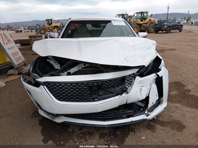1G6DM5RK6P0104805 Cadillac CT5 LUXURY