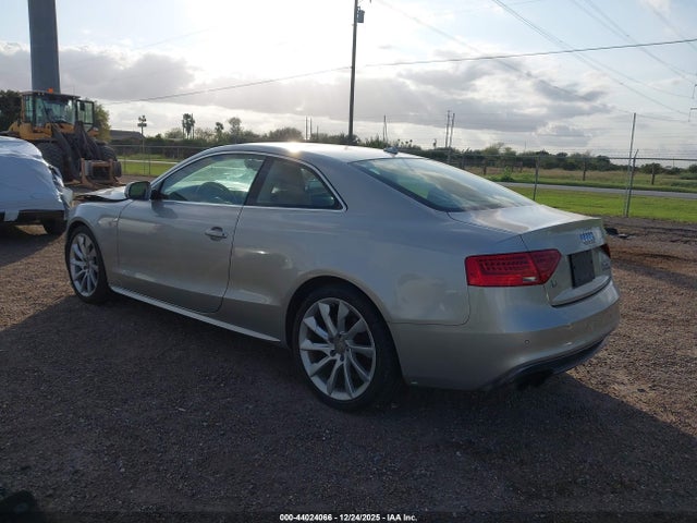 2015 AUDI A5 WAUMFAFR9FA032280 Photo 2