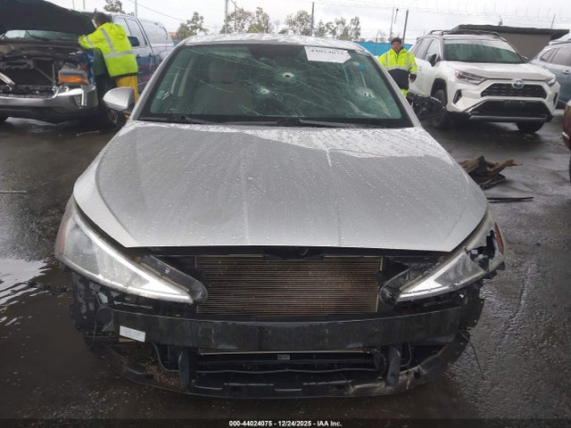 Продаж на аукціоні авто 2019 Hyundai Elantra Sel, vin: 5NPD84LF5KH407576, номер лоту: 44024075