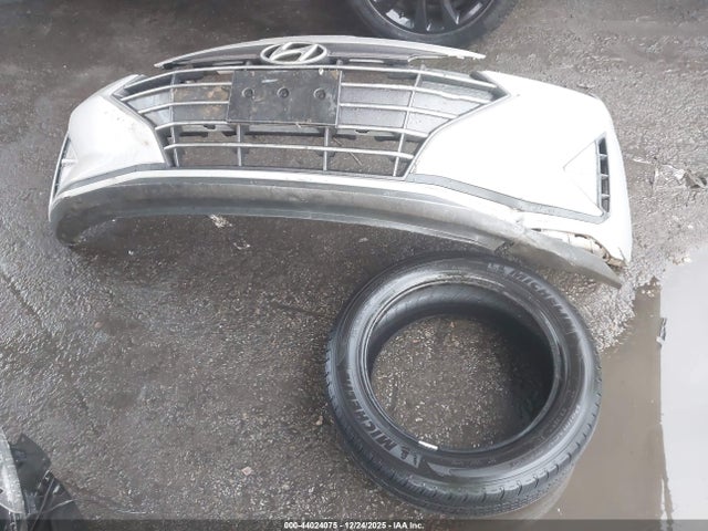 Продаж на аукціоні авто 2019 Hyundai Elantra Sel, vin: 5NPD84LF5KH407576, номер лоту: 44024075