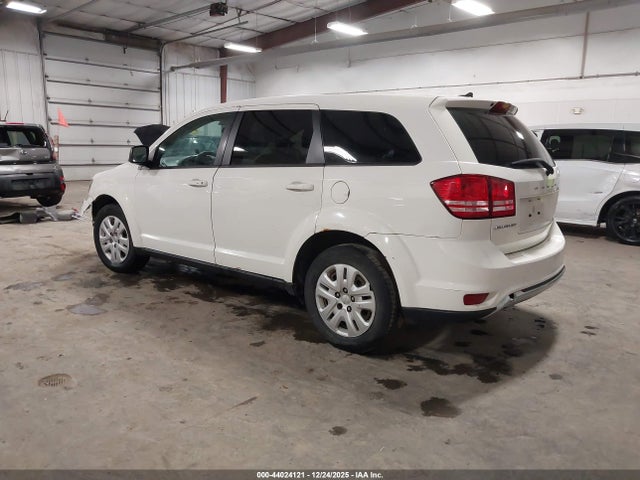Продажа на аукционе авто 2015 Dodge Journey American Value Pkg, vin: 3C4PDCAB2FT672643, номер лота: 44024121