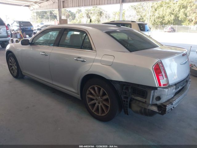2012 CHRYSLER 300C 2C3CCAET4CH308855 Photo 2