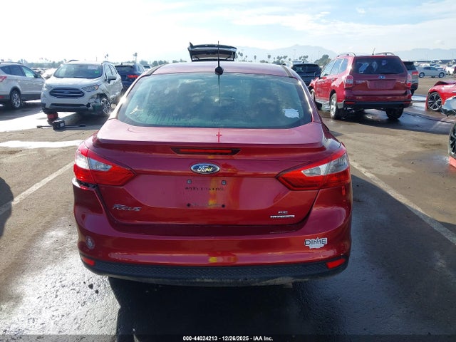 1FADP3F25EL390189 Ford FOCUS SE