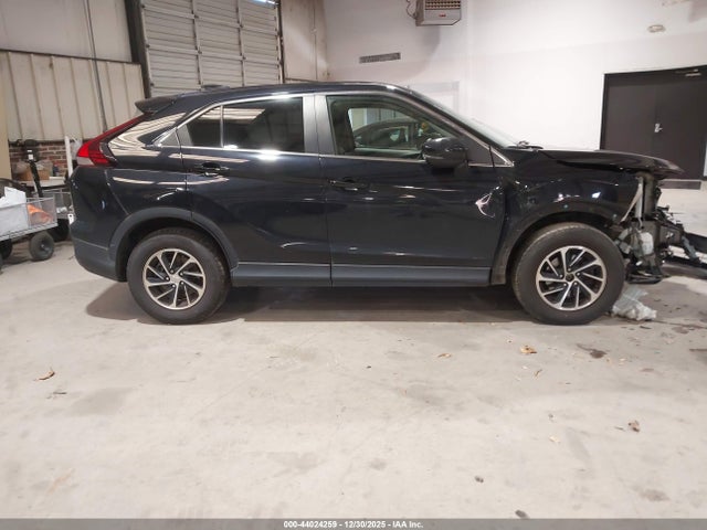 Продаж на аукціоні авто 2022 Mitsubishi Eclipse Cross Es S-awc, vin: JA4ATUAA0NZ014276, номер лоту: 44024259