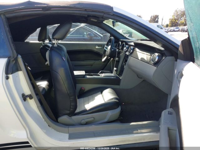 2009 FORD MUSTANG 1ZVHT84N995108693 Photo 4