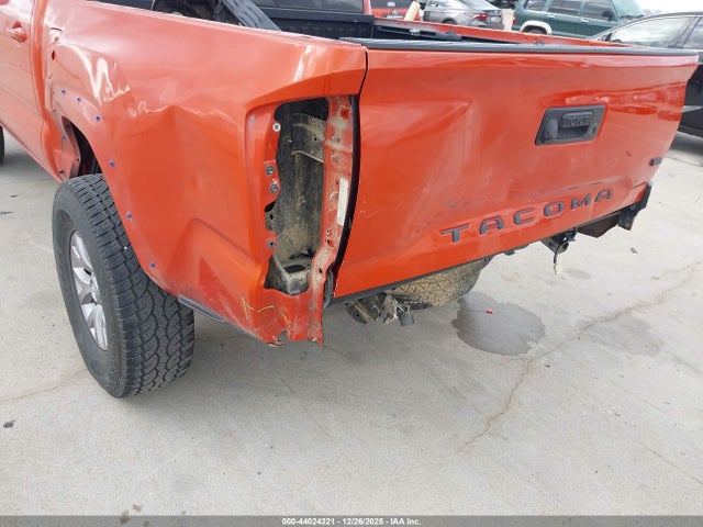 5TFAZ5CN2HX051484 Toyota Tacoma Sr5 V6