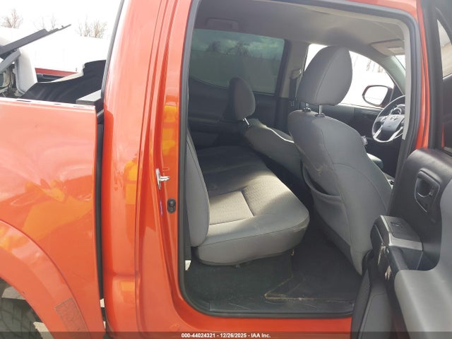 5TFAZ5CN2HX051484 Toyota Tacoma Sr5 V6