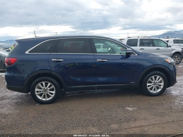 Продаж на аукціоні авто 2019 Kia Sorento 3.3l Lx, vin: 5XYPGDA5XKG489922, номер лоту: 44024327