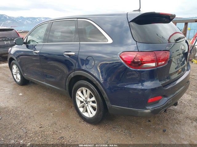 Продаж на аукціоні авто 2019 Kia Sorento 3.3l Lx, vin: 5XYPGDA5XKG489922, номер лоту: 44024327