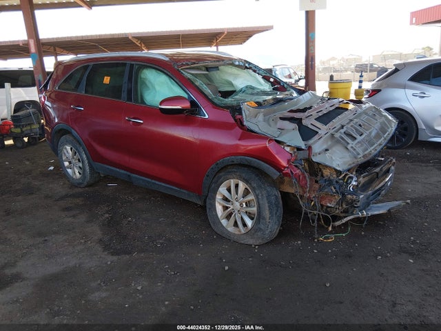 5XYPG4A52GG082460 KIA Sorento 3.3l Lx