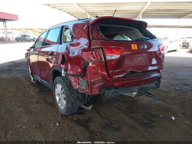 5XYPG4A52GG082460 KIA Sorento 3.3l Lx