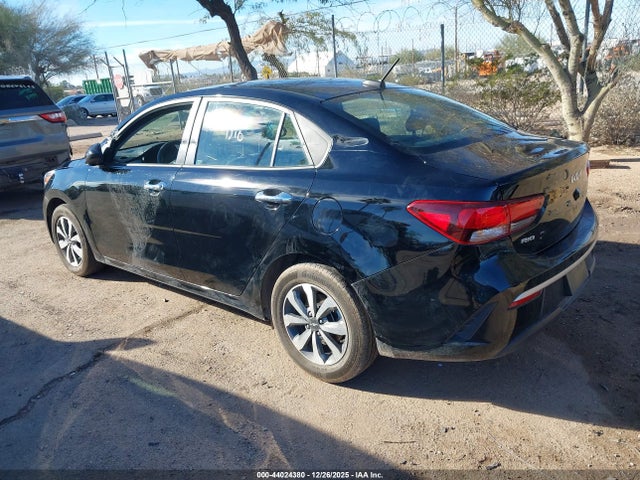 KIA RIO S 2023 3KPA24AD0PE584604 Image 3