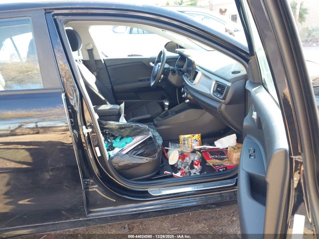 KIA RIO S 2023 3KPA24AD0PE584604 Image 5