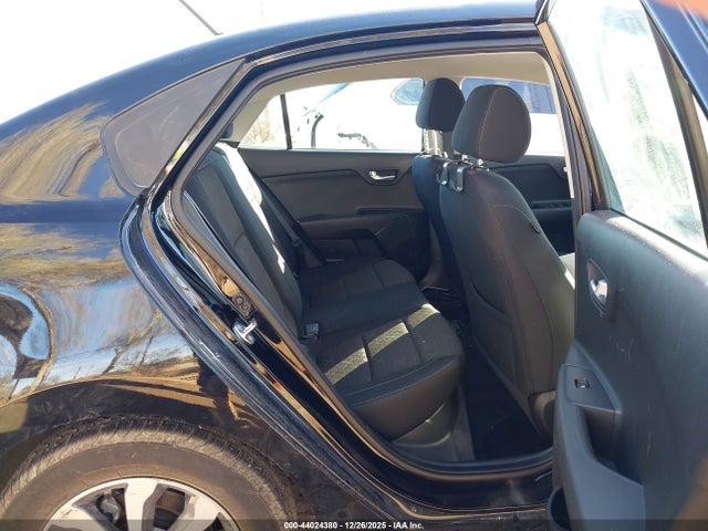 KIA RIO S 2023 3KPA24AD0PE584604 Image 8