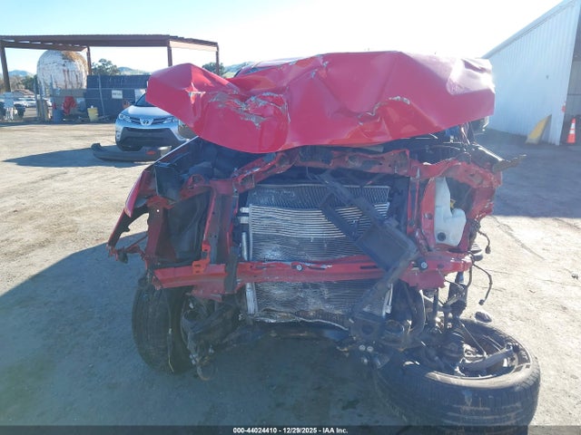 1GCGTCEN8J1106316 Chevrolet Colorado Lt