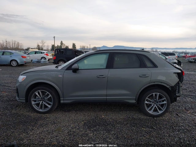 44024415 :رقم المزاد ، WA1EECF32R1144063 vin ، 2024 Audi Q3 Premium Plus 45 Tfsi S Line Quattro Tiptronic مزاد بيع