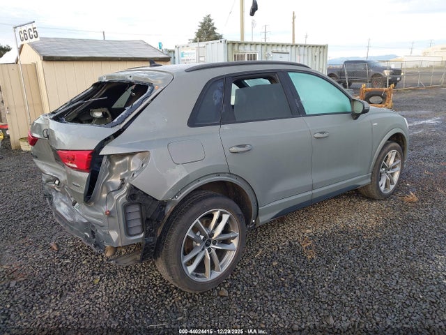 2024 AUDI Q3 WA1EECF32R1144063 Photo 3