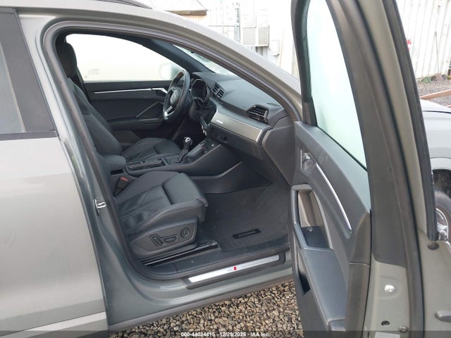 2024 AUDI Q3 WA1EECF32R1144063 Photo 4