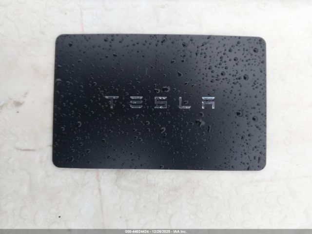 2024 TESLA MODEL Y 7SAYGDEE5RF080472 Photo 10