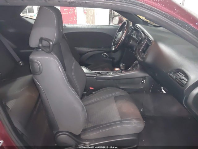 2018 DODGE CHALLENGER 2C3CDZAG5JH245444 Photo 4