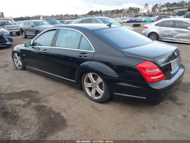 2012 MERCEDES-BENZ S 550 WDDNG9EBXCA443583 Photo 2