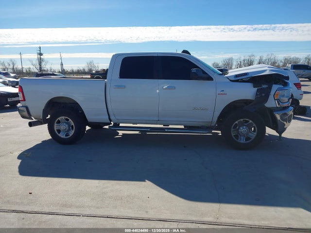 3C6UR5DL0KG624458 RAM 2500 Big Horn 4x4 6&#039;4 Box