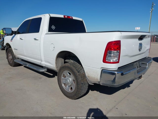 3C6UR5DL0KG624458 RAM 2500 Big Horn 4x4 6&#039;4 Box