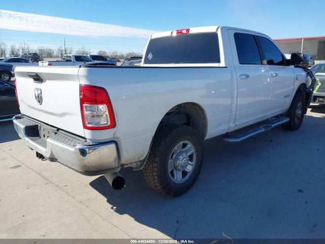 3C6UR5DL0KG624458 RAM 2500 Big Horn 4x4 6&#039;4 Box