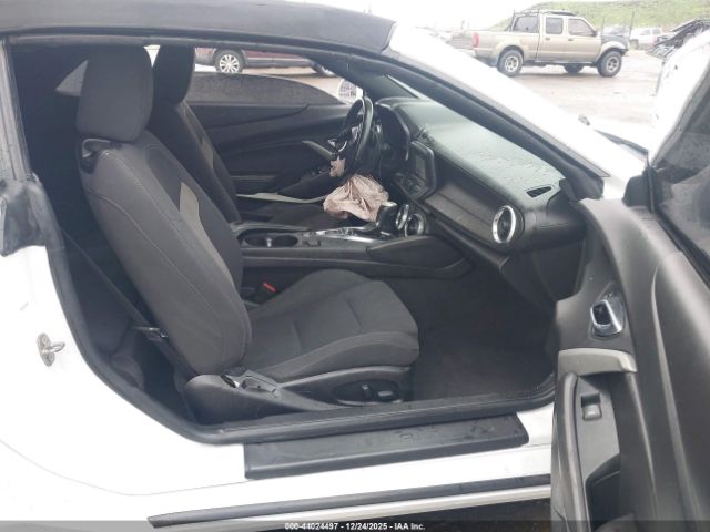 2018 CHEVROLET CAMARO 1G1FB3DX4J0123386 Photo 4